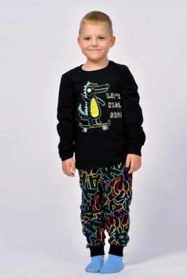 Пижама для мальчика 92209 - черный-цветные буквы