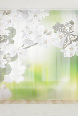 Фототюль из вуали Бабочки на цветах яблони